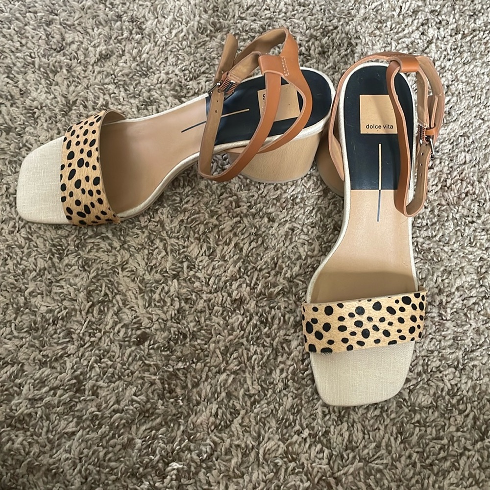 NWOB Dolce Vita Leopard Heels
